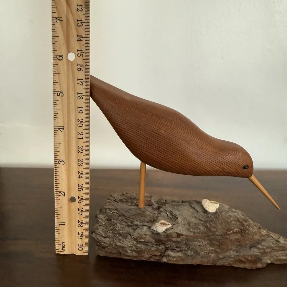 VTG Hand Carved Wooden Sandpiper Bird Figurine Nautical Beach Seashell Decor